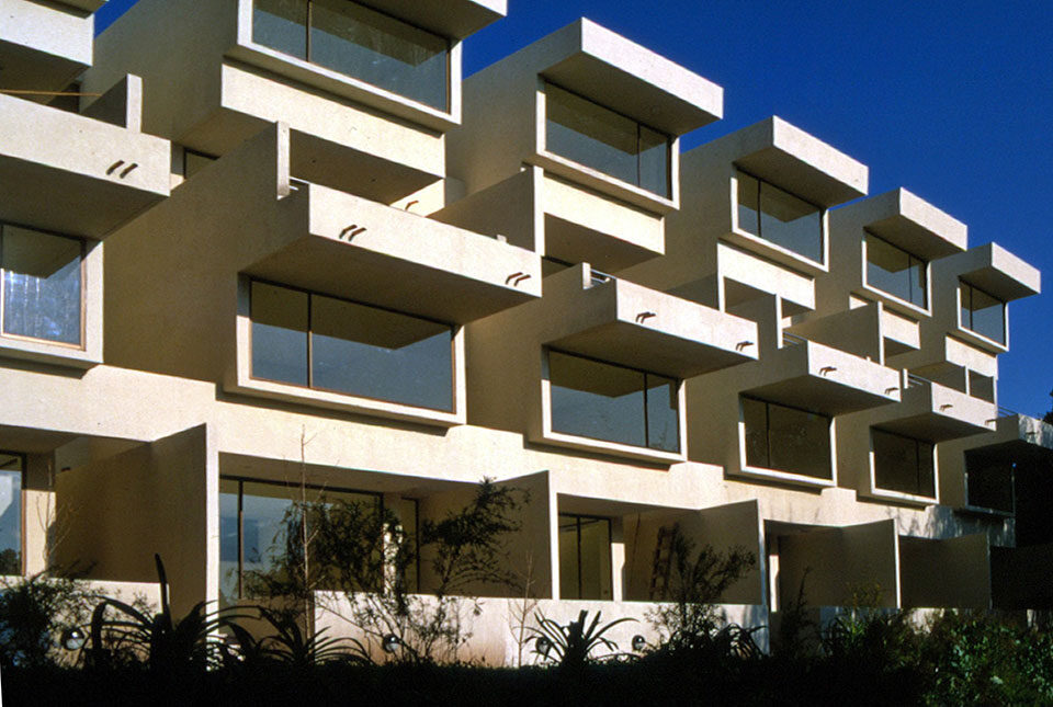 Edificio de Departamentos La Villa